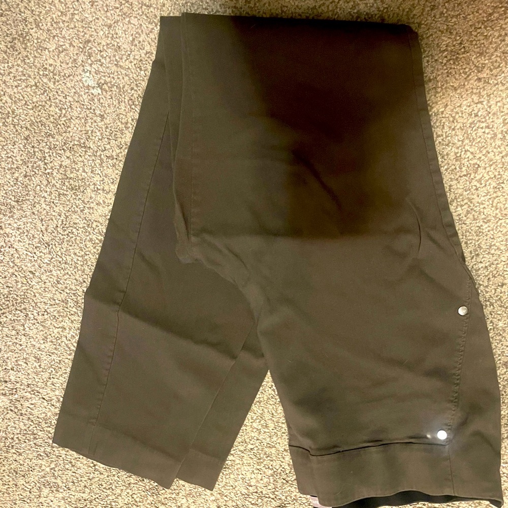 Olive green pointe pants